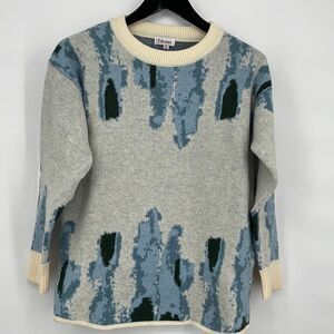 8 Birdies Crew Neck Blue and White Sweater NWOT‎ size M Soft Comfy